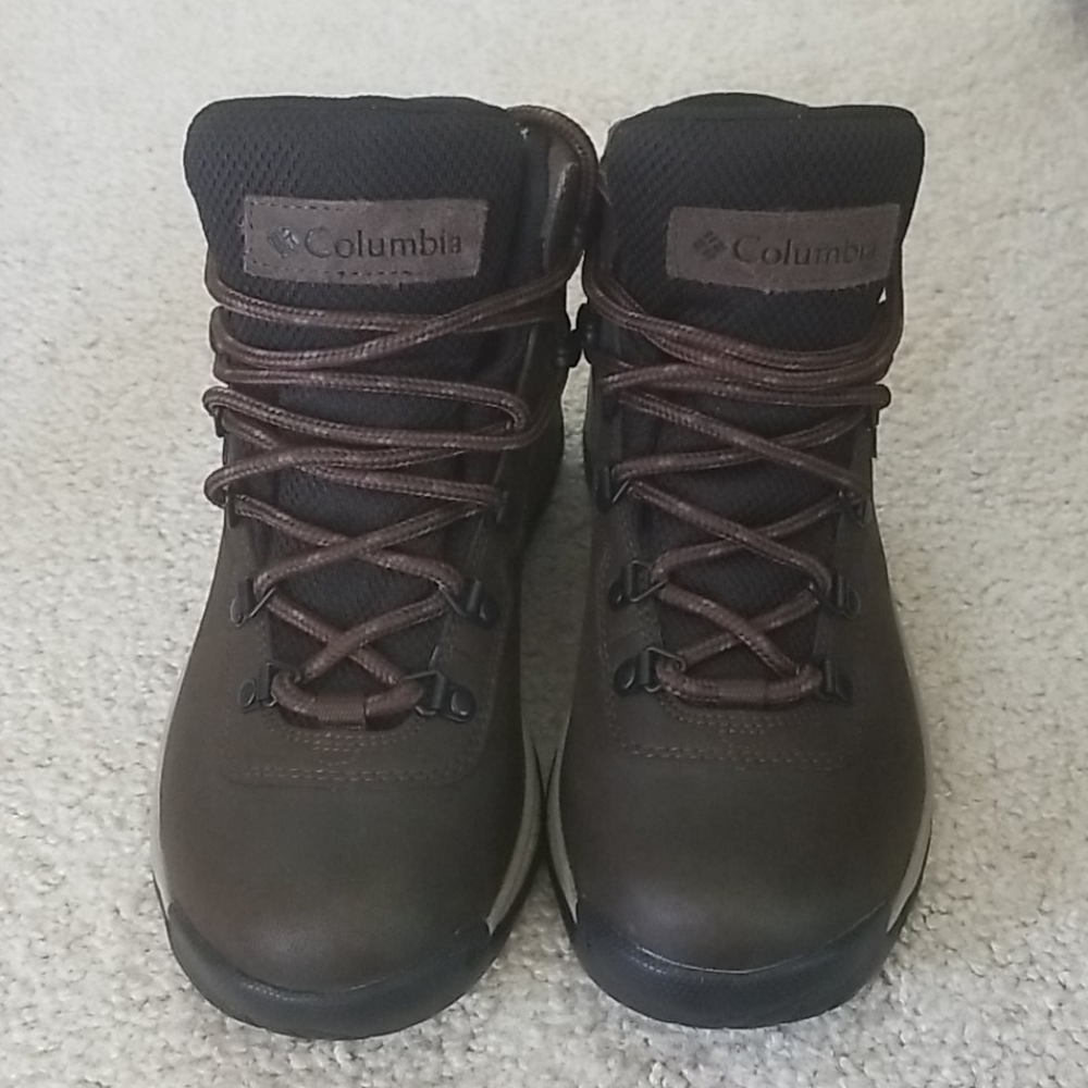 Columbia waterproof Hiking boots size 7